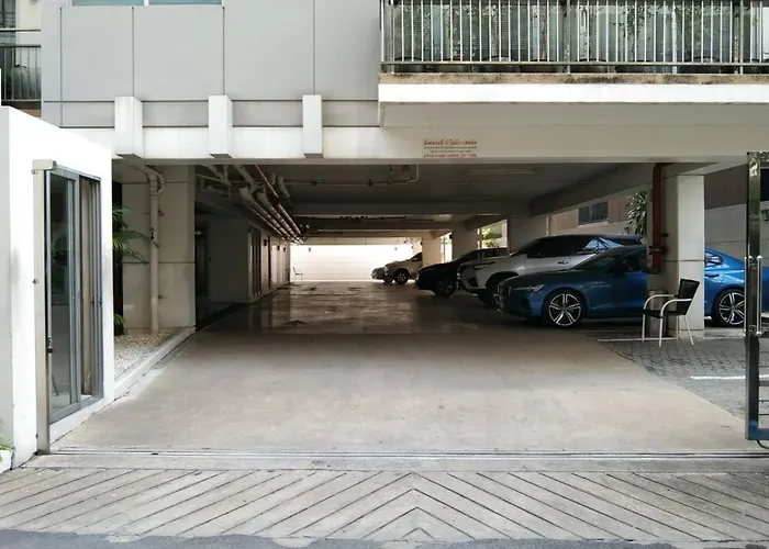 Baan Sukhumvit14 *