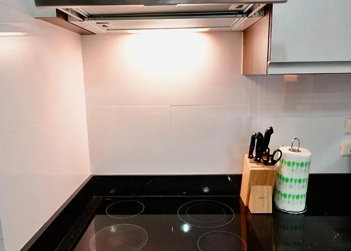 Апартаменты Baan Sukhumvit14 *